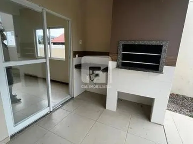 Imagem 6: Casa de 3 Dormitórios no Bairro Carianos