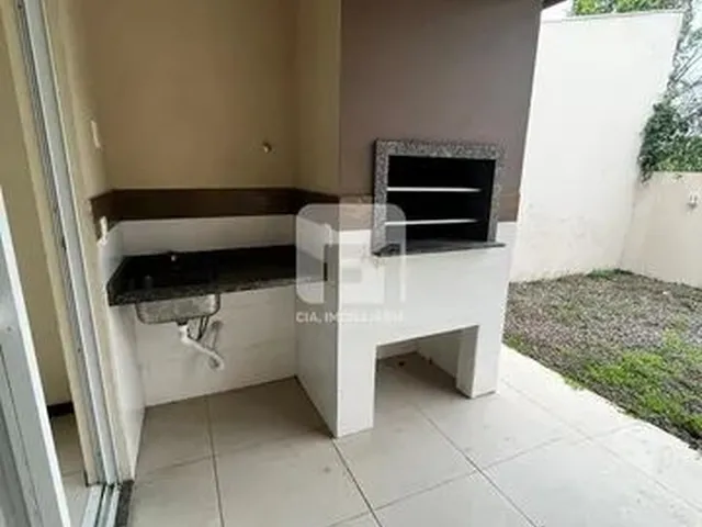 Imagem 12: Casa de 3 Dormitórios no Bairro Carianos