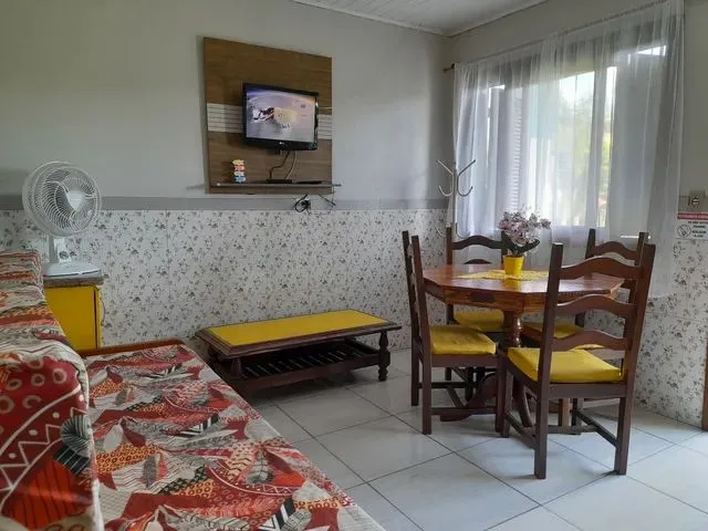 Imagem: Casa para 04 Pessoas no Centro de Imbé