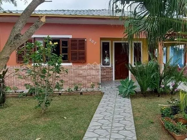 Imagem: Casa Padrão próximo a lagoa de Ibiraquera