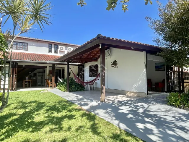 Imagem: CASA À VENDA EM LOCALIZAÇÃO PRIVILEGIADA