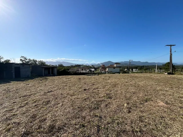 Imagem 1: Terreno à venda no bairro Praia do Rosa - Imbituba/SC