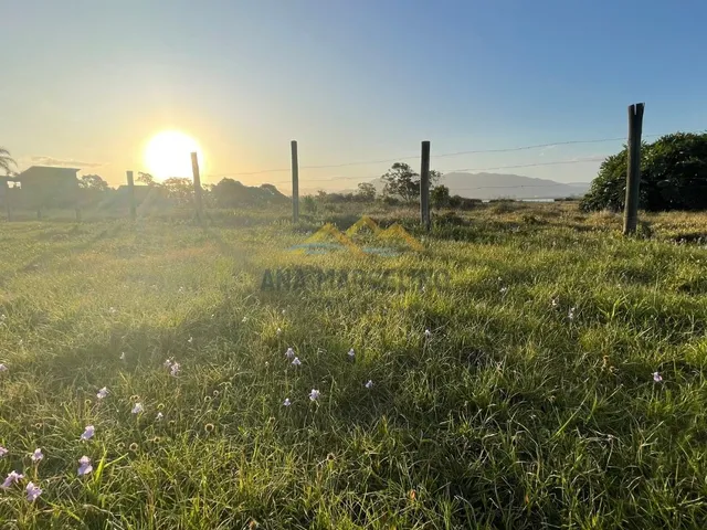Imagem 9: Terreno com vista incrível para lagoa