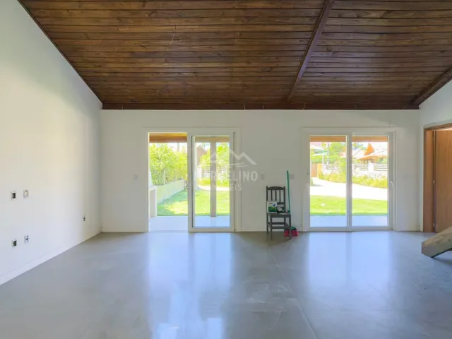 Imagem 2: Casa próxima a lagoa e mar na Praia da Ferrugem