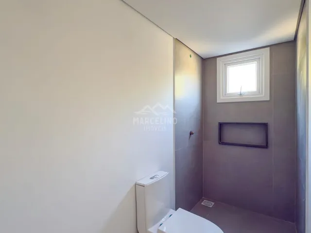 Imagem 6: Casa próxima a lagoa e mar na Praia da Ferrugem