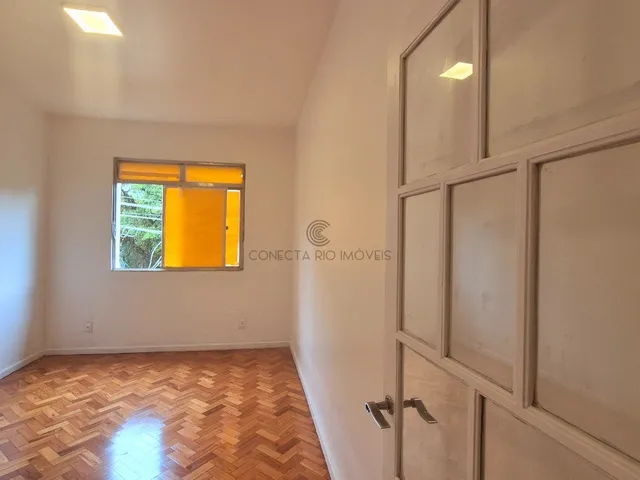 Imagem: Apartamento reformado à venda na Gávea