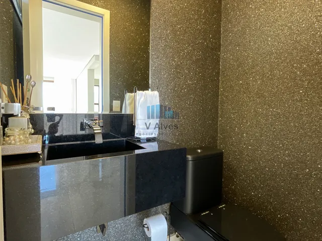Imagem 3: Cobertura com 214m², 3 quartos sendo 02 suítes, 4 vagas. À venda, no bairro Sagrada