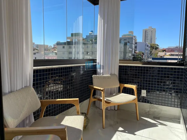 Imagem 11: Cobertura com 214m², 3 quartos sendo 02 suítes, 4 vagas. À venda, no bairro Sagrada