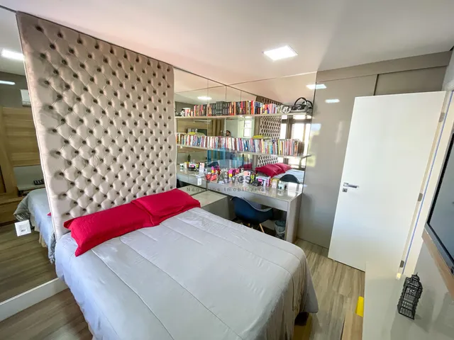 Imagem 9: Cobertura com 214m², 3 quartos sendo 02 suítes, 4 vagas. À venda, no bairro Sagrada