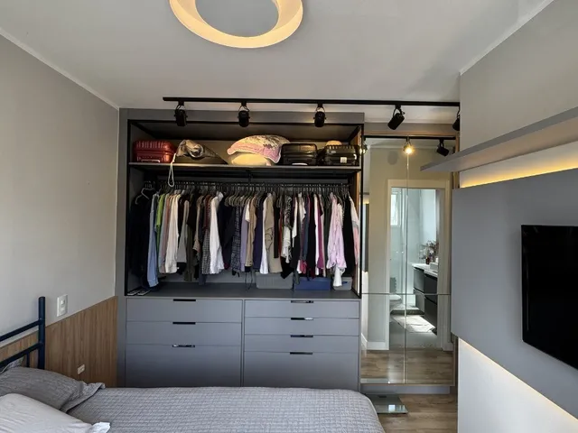 Imagem 10: Venda de Apartamento de 2 Quartos com Suíte e 2 Vagas em Joinville-SC, Costa e Silva