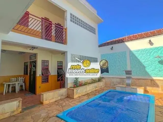 Imagem: Casa com 5 Dormitórios À Venda, 198 M²