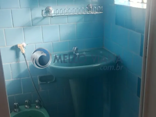 Imagem 2: Apartamento kitnet mobiliado, quarto, cozinha, 1 banheiro social. Próximo ao Parque das