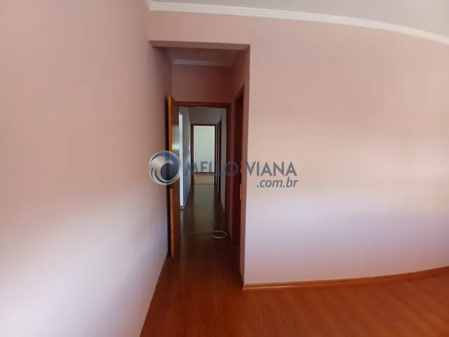 Imagem 5: Apartamento amplo, com sala, varanda, 3 quartos
