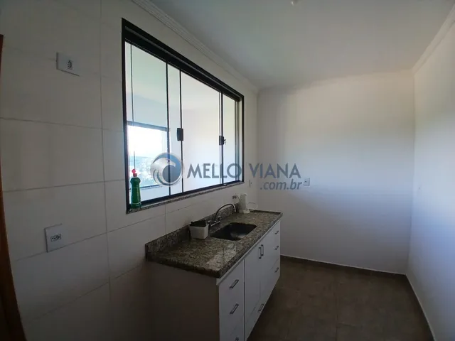 Imagem 9: Apartamento amplo, com sala, varanda, 3 quartos