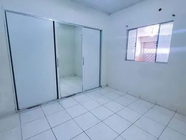 Imagem 8: Casa com 3 Quartos- Aceito Carro