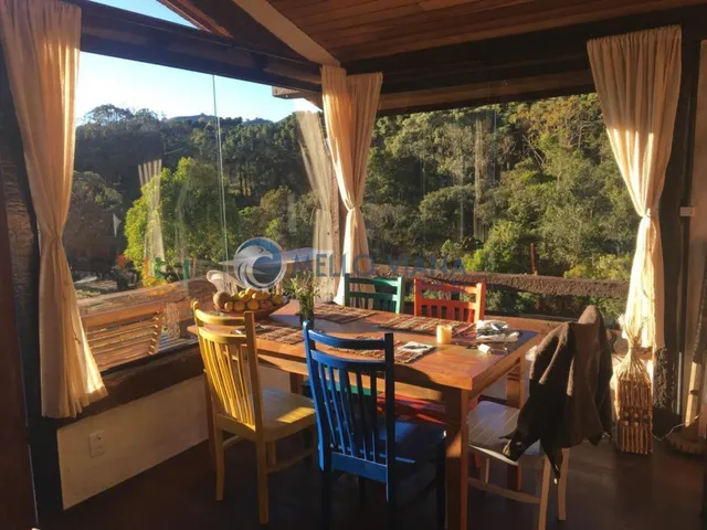 Imagem 3: Sitio com cachoeira 30 m de altura