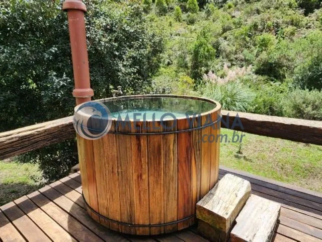 Imagem 10: Sitio com cachoeira 30 m de altura