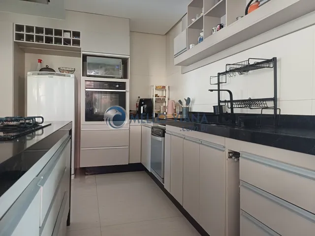 Imagem 8: Casa de Luxo à Venda em Soledade de Minas-MG, 5 Quartos, 2 Suítes, 2 Salas, 6