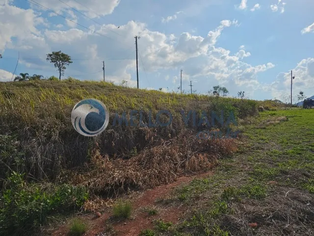 Imagem: Terreno à venda em Carmo de Minas-MG, Bairro