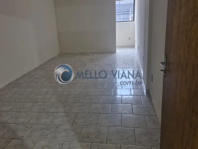 Imagem 5: Imóvel Comercial à Venda em São Lourenço-MG - 4 Salas e 4 Banheiros no Centro da