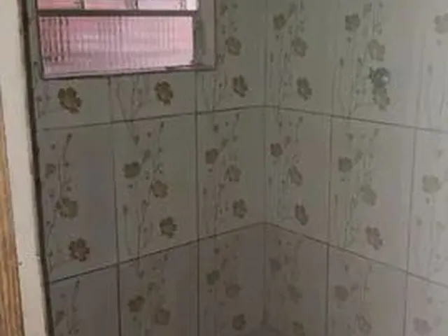 Imagem 3: Vendo Casa de Barbada na Cohab Rubem Berta