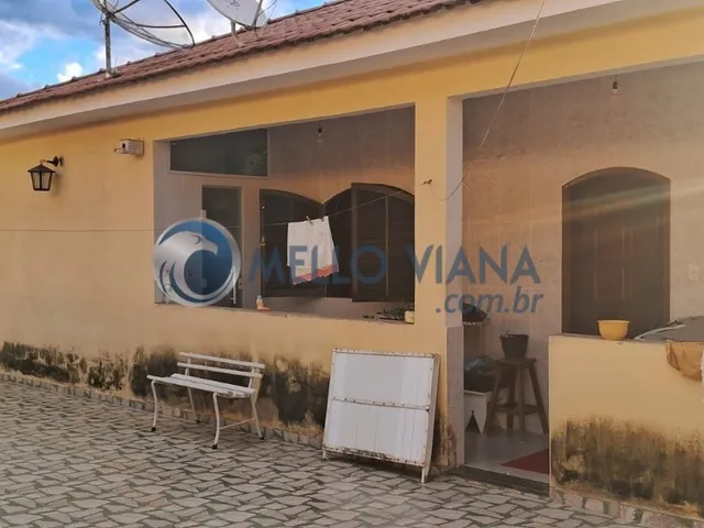 Imagem 12: Casa com 02 suites,02 dormitorios,03 garagens cobertas,01 lavabo em bairro tranguilo em