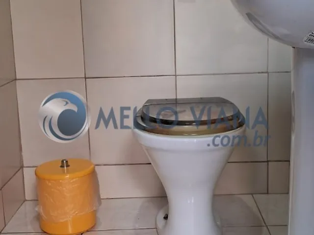 Imagem 6: Casa com 02 suites,02 dormitorios,03 garagens cobertas,01 lavabo em bairro tranguilo em