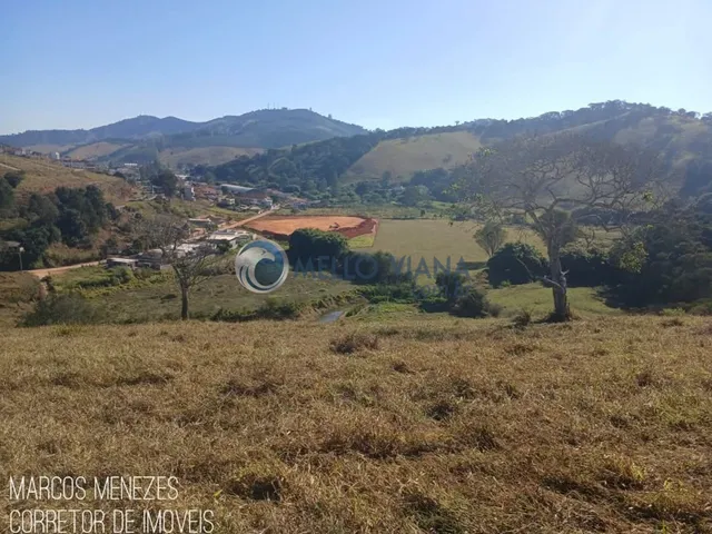 Imagem: Terrenos à partir de 20.000 m² na entrada