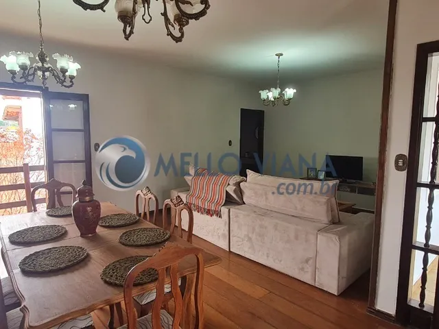 Imagem: Casa com 4 quartos (2 suites