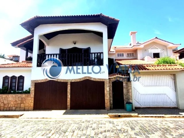 Imagem: Espaçosa e luxuosa casa de 5 quartos no