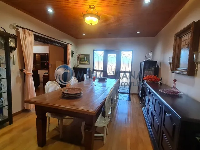 Imagem 10: Mansão Maravilhosa com 6 Salas, Varanda e 7 Suites - Mobiliada