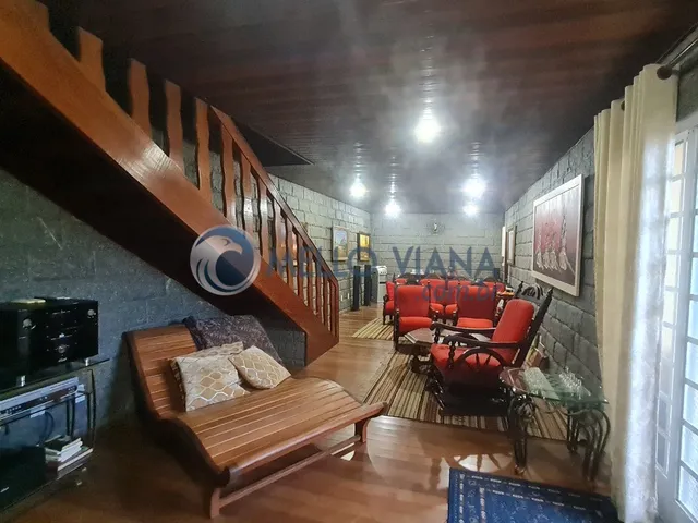 Imagem 8: Mansão Maravilhosa com 6 Salas, Varanda e 7 Suites - Mobiliada