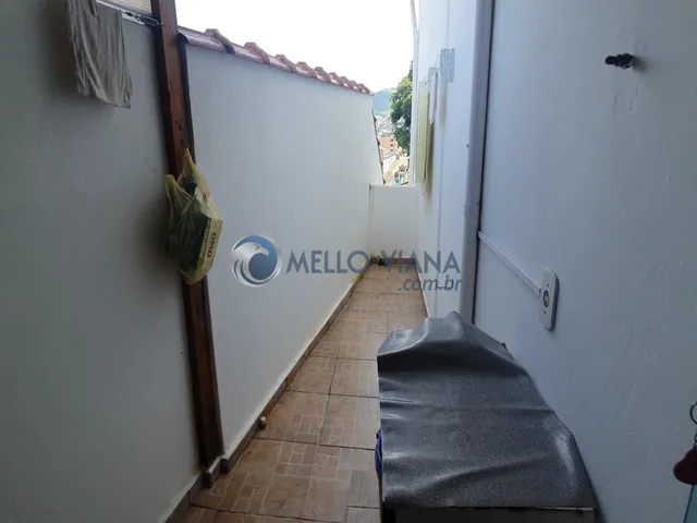 Imagem 15: Belíssima casa de padrão alto estilo "de campo" com piscina e 3 quartos próximo ao
