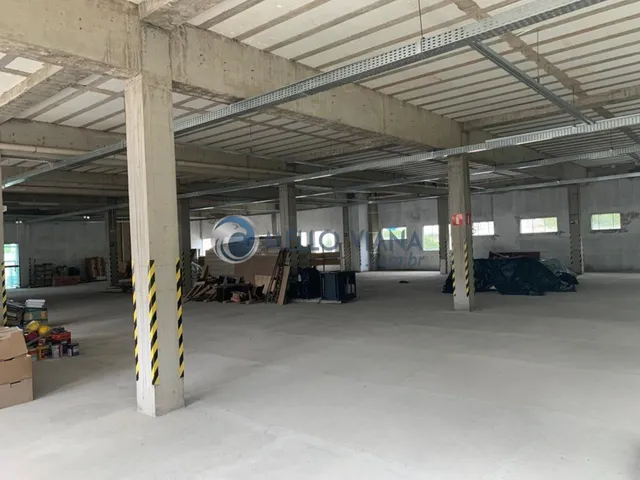 Imagem 2: Excelentes salas comerciais com tamanhos variados, a partir de de 150m² até 850 m²