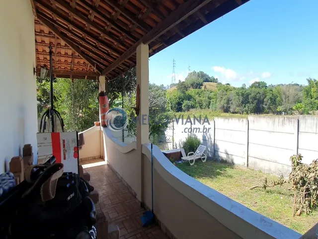 Imagem 4: Casa de campo em Caxambu MG com 2 quartos e pomar com muita fruta
