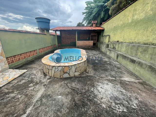 Imagem 4: Casa 03 quartos com piscina e área de churrasco