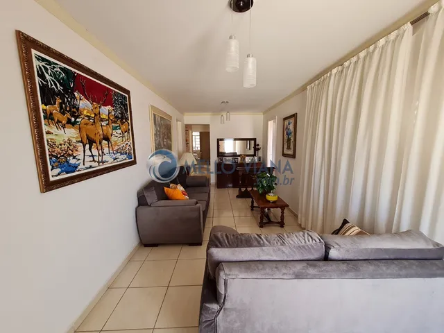 Imagem 14: Casa reformada, em bom estado de conservação no centro de São Lourenço - MG