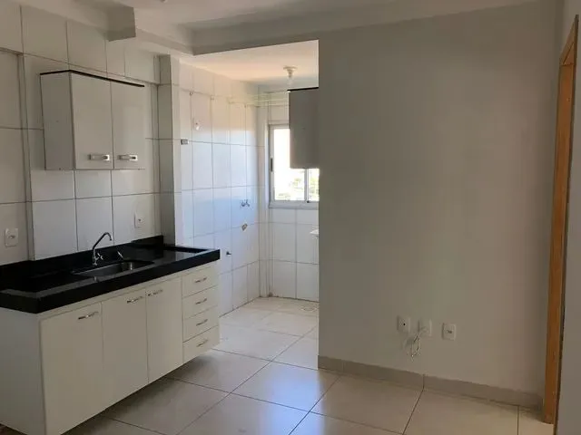 Imagem: A kitnet possui 1 Dormitório, 1 Banheiro, 1 Vaga na