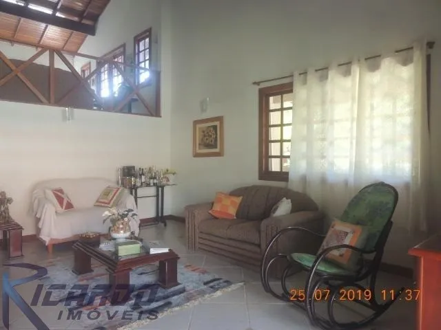 Imagem 3: Chácara em Meaipe, com 5.000 m², duas casas, piscina, quadra gramada de esportes, campo