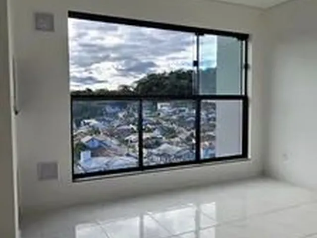 Imagem: Apartamento Amplo À Venda no Bairro Velha