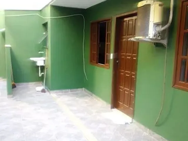 Imagem 10: Casa 2 Quartos de Fundos no Bairro Miramar