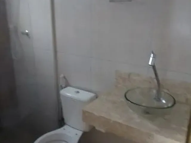 Imagem 12: Casa 2 Quartos de Fundos no Bairro Miramar