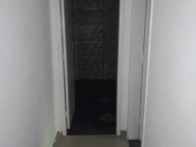 Imagem 2: Casa 2 Quartos de Fundos no Bairro Miramar