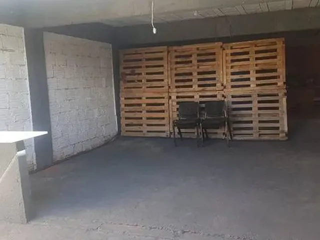 Imagem 2: Casa para Aluguel Possui 130 Metros Quadrados com 3 Quartos em Lagoa - Macaé - Rj