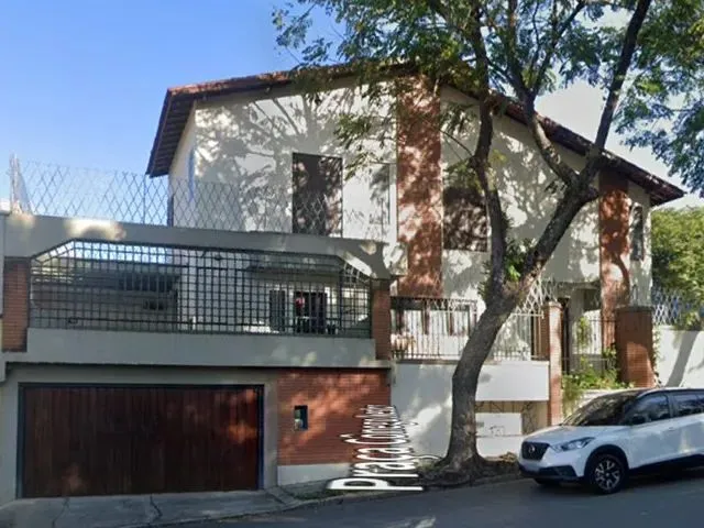 Imagem: Lindo Sobrado com 3 Dorm./Santa Maria-Sa