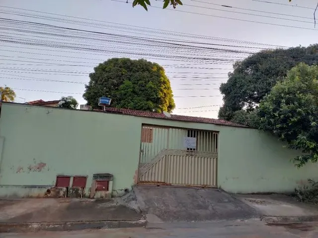 Imagem: Aluga-Se Casa para Festa de Trindade - Romaria