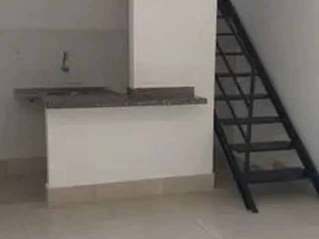 Imagem: Alugam-Se Kitnets Duplex no Bairro Monte