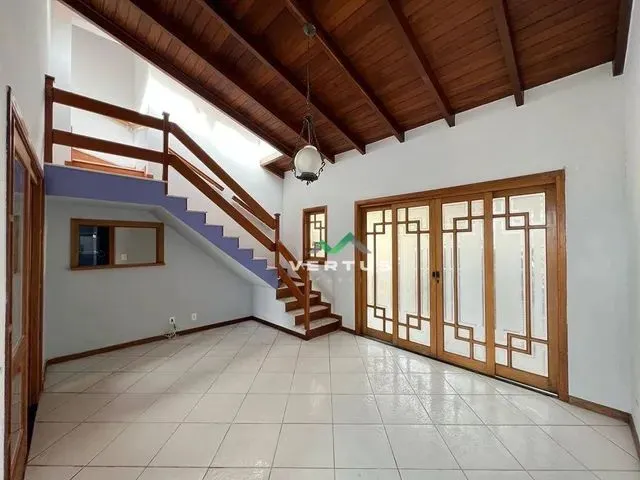 Imagem: Casa com Três Quartos, 127 M² À Venda