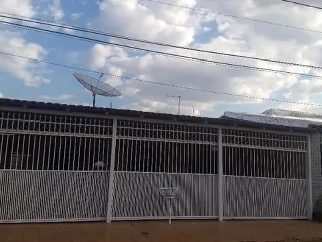 Imagem 1: Casa na Qnl 3 Taguatinga 3 Suites