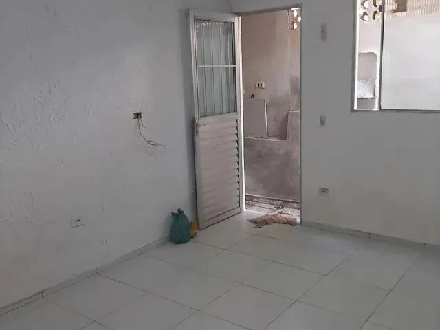 Imagem: Aluga-Se Casa